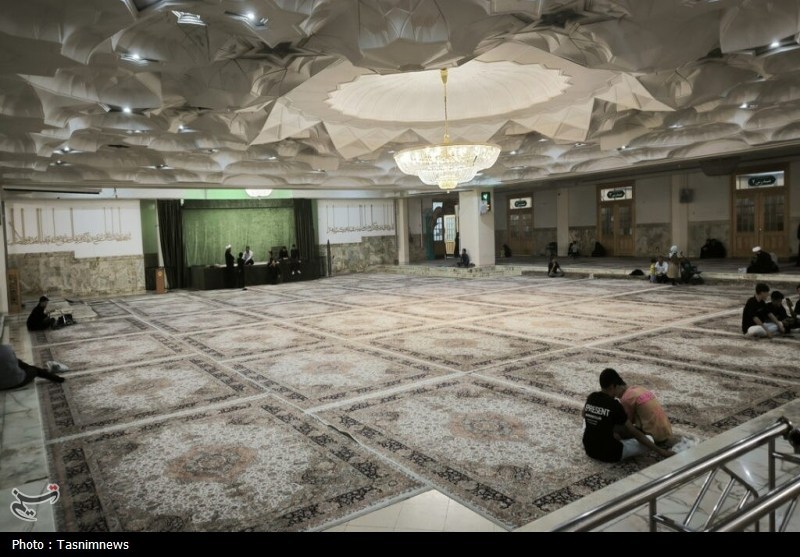 آماده‌سازی فضای اسکان زائران اربعین در حرم حضرت معصومه(س)+تصویر