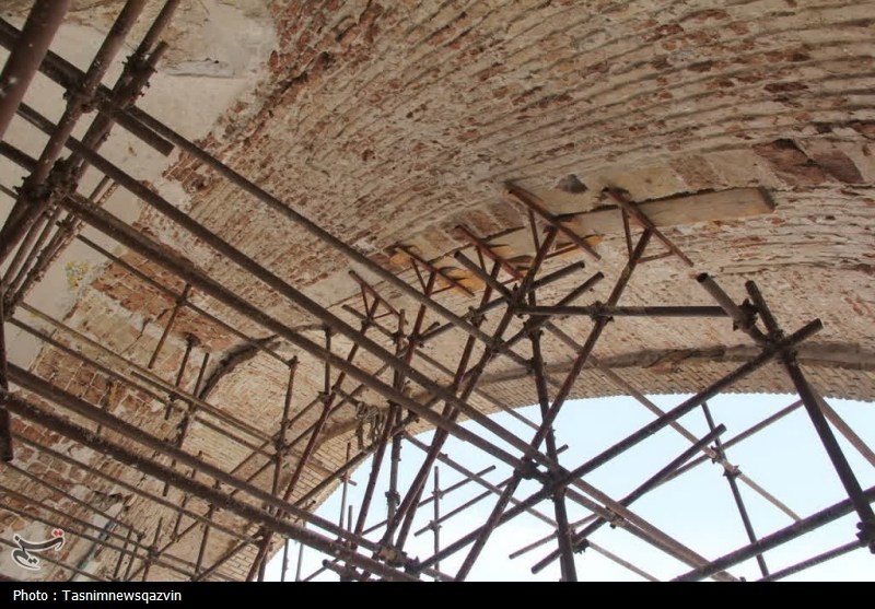 ایوان جنوبی مسجد جامع عتیق قزوین مرمت شد