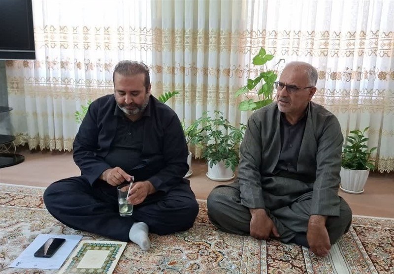 تجلیل از صبر و ایثار خانواده شهدا در پاوه+ تصاویر