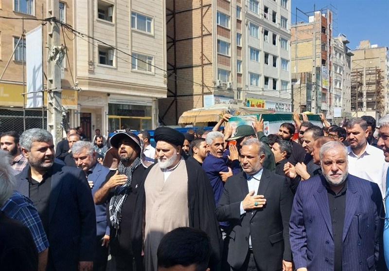 تشییع باشکوه پیکر شهید پاسدار اسماعیل پاشایی در بهارستان+تصویر و فیلم