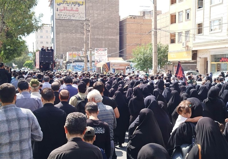 تشییع باشکوه پیکر شهید پاسدار اسماعیل پاشایی در بهارستان+تصویر و فیلم