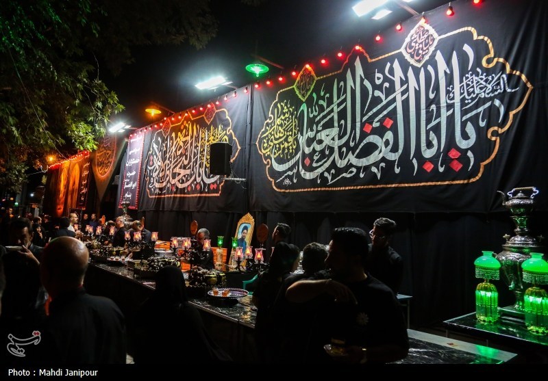 جاماندگان در خدمت زائران/ کربلای کوچک عاشقان در دل اصفهان+فیلم