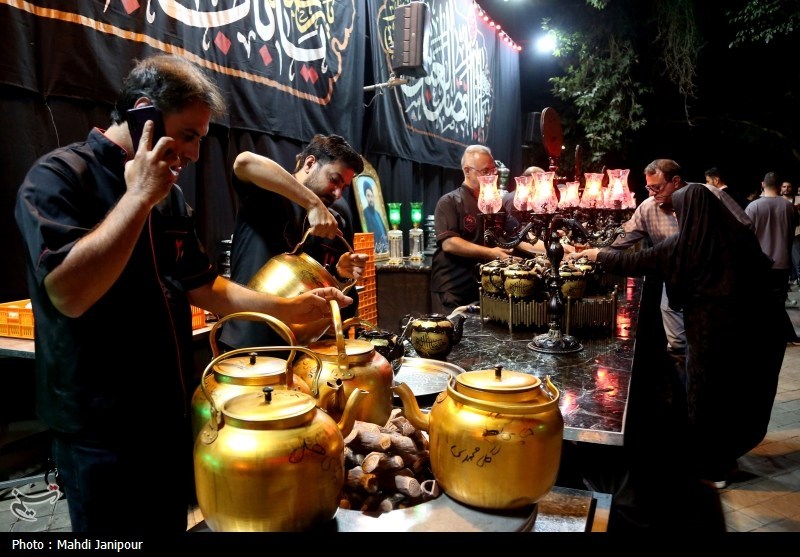 جاماندگان در خدمت زائران/ کربلای کوچک عاشقان در دل اصفهان+فیلم
