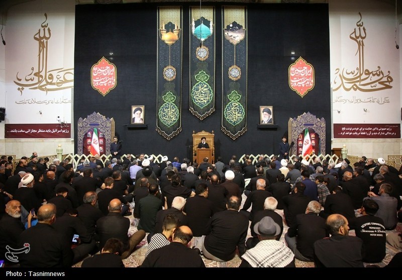 حرم حضرت معصومه(س) در شب شهادت امام رضا(ع)؛ خیل عاشقان در سوگ امام رئوف+ تصویر