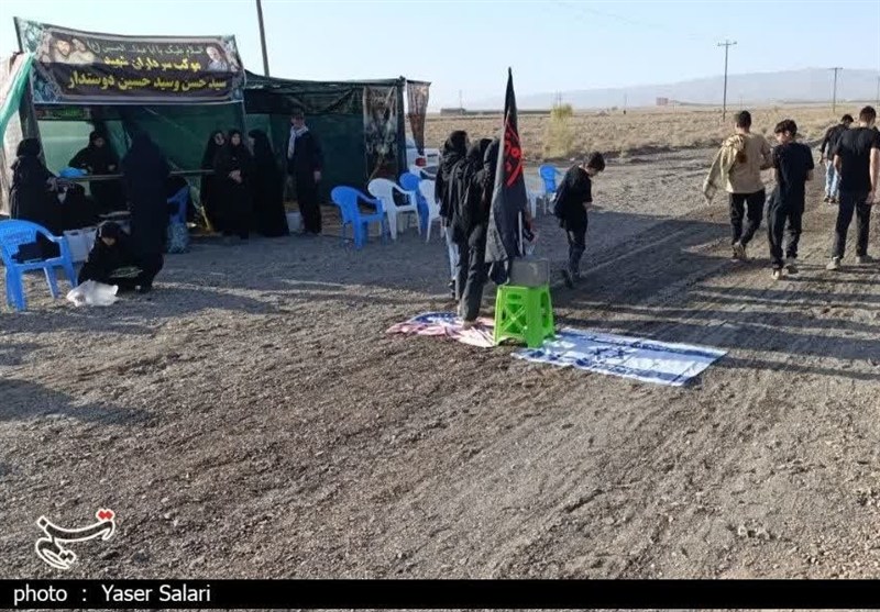 حضور پرشور دلدادگان حسینی در راهپیمایی جاماندگان اربعین گناباد