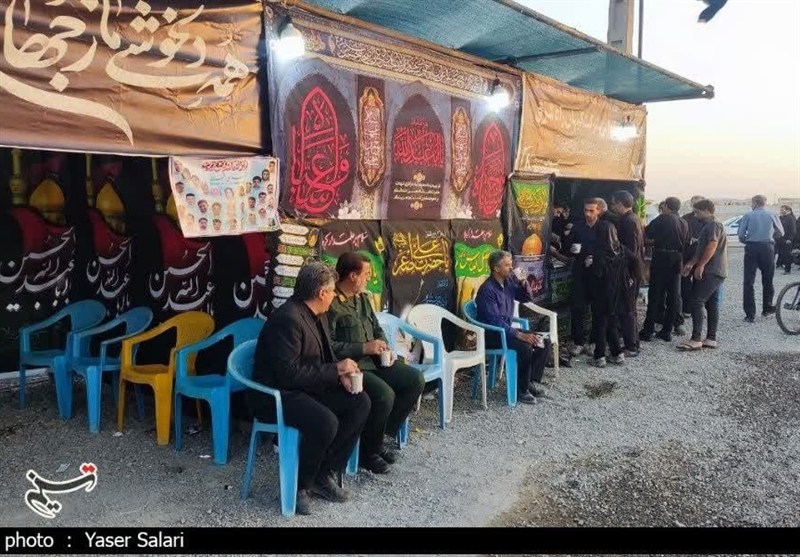 حضور پرشور دلدادگان حسینی در راهپیمایی جاماندگان اربعین گناباد