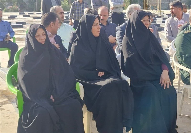 خون شهدا عزت، استقلال و وحدت را برای ایران بیمه کرد