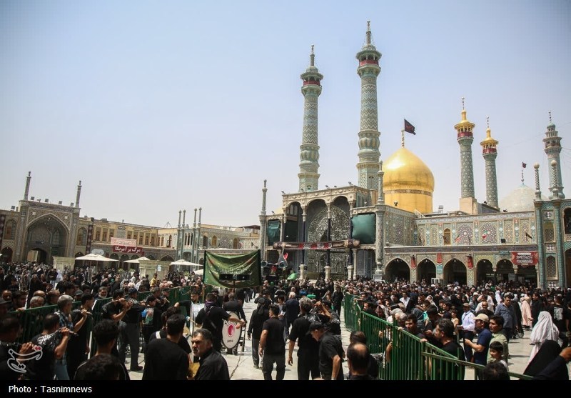 روز اربعین در حرم حضرت معصومه(س)؛ موجی از عشق و ارادت