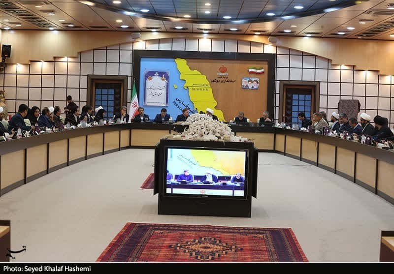 رونمایی از 2 عنوان کتاب در نشست شورای فرهنگ عمومی استان بوشهر