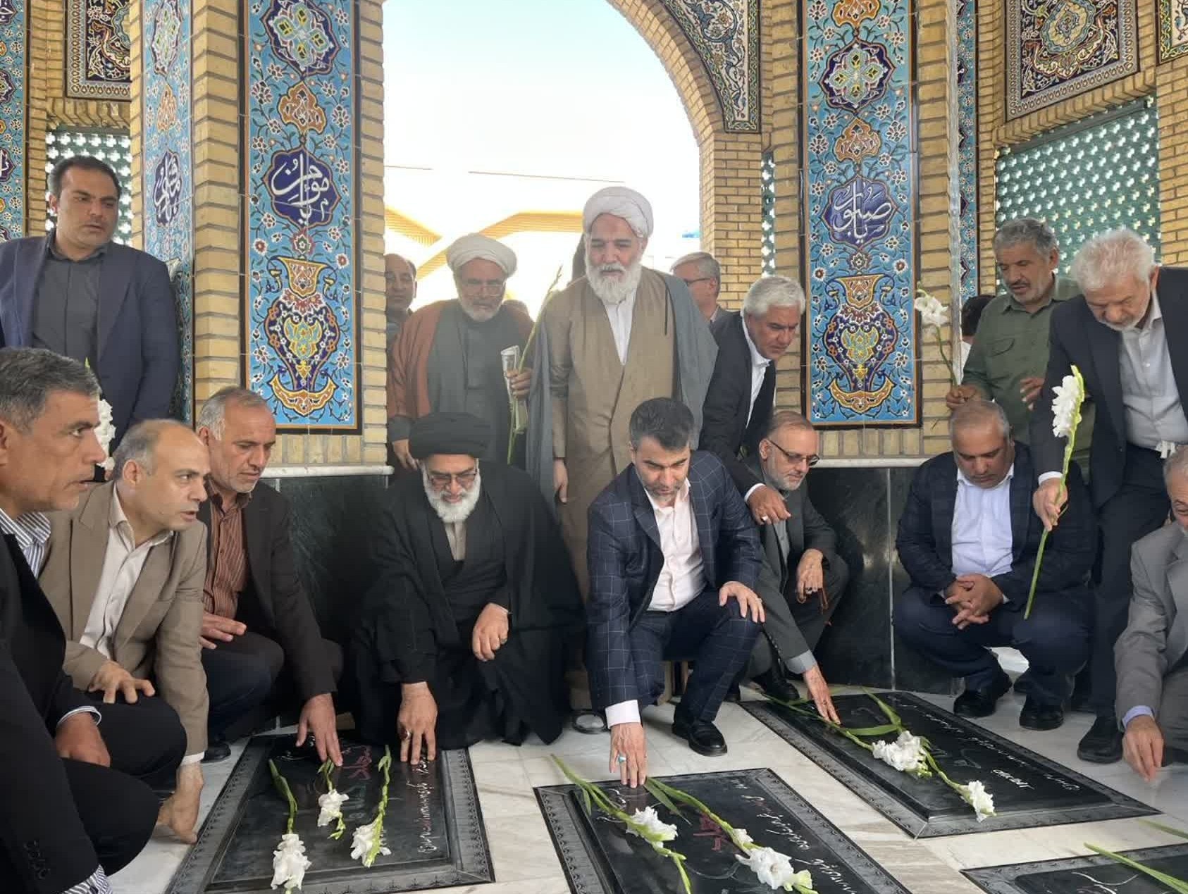 سیره شهیدان رجایی و باهنر الگوی دولتمردان است +تصویر