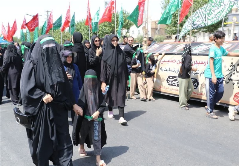 شهر گلستان یکپارچه در سوگ عشق؛ هم‌نوا با کاروان حسینی+تصویر
