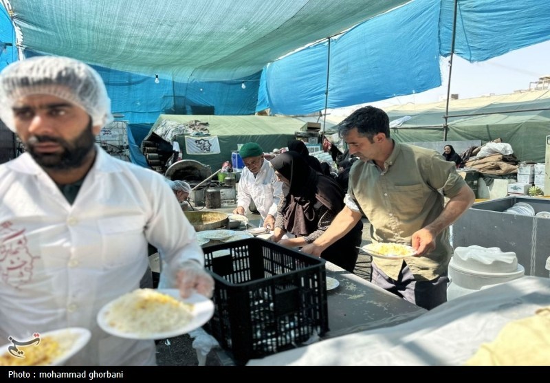 عشقی که گرمای طاقت فرسای عراق را بی‌اثر می‌کند+تصویر