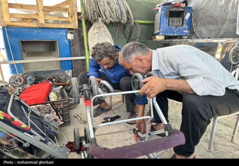 عشقی که گرمای طاقت فرسای عراق را بی‌اثر می‌کند+تصویر