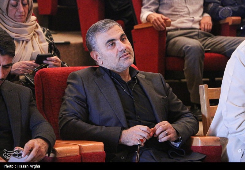 مفاخر و نام آوران شهر زنجان تجلیل شدند