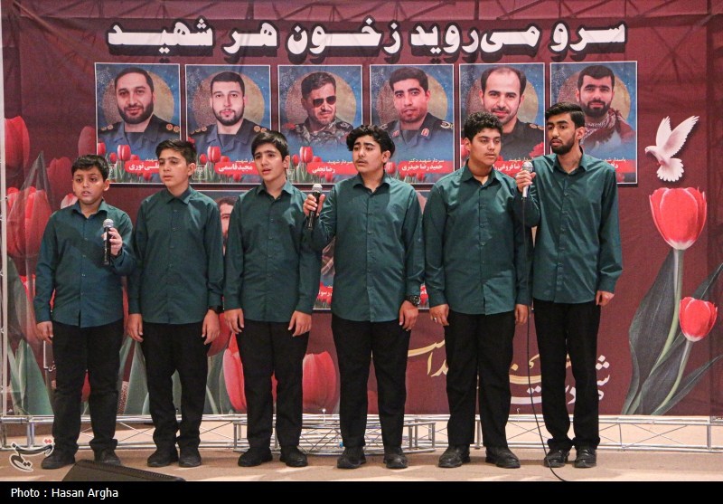 مفاخر و نام آوران شهر زنجان تجلیل شدند