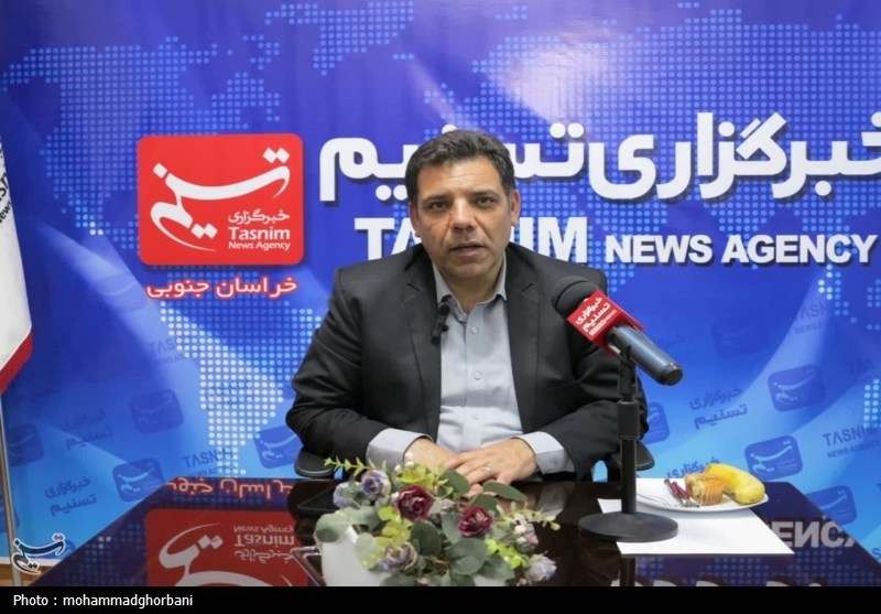 میزگرد چالش‌های «زمین» و «منابع» در توسعه فضاهای آموزشی و مسکن خراسان جنوبی