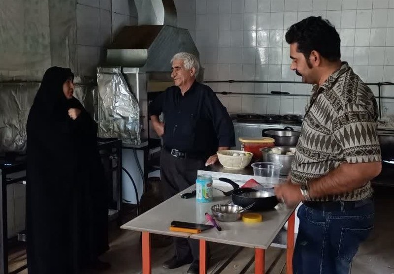 نظارت تعزیرات حکومتی همدان بر مسیر زائران اربعین حسینی