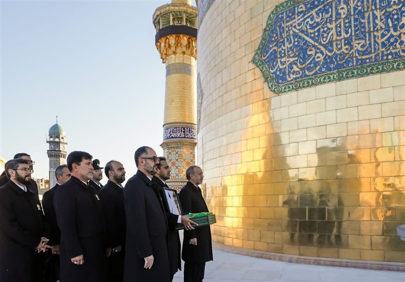 پرچم مشکی گنبد امام رضا (ع) تعویض شد+تصاویر