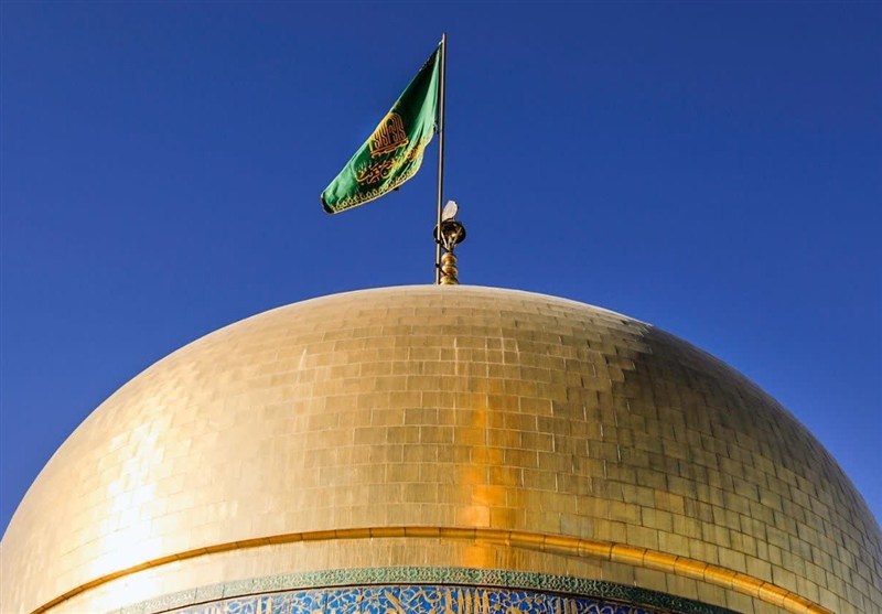 پرچم مشکی گنبد امام رضا (ع) تعویض شد+تصاویر