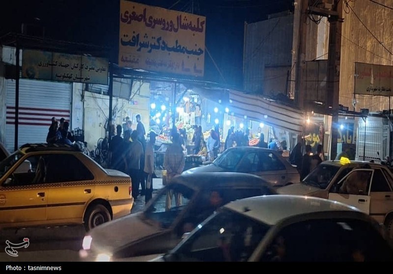 پیاده‌روهای دهدشت در چنگال سد معبر؛ شهروندان در ترافیک و خطر+تصاویر