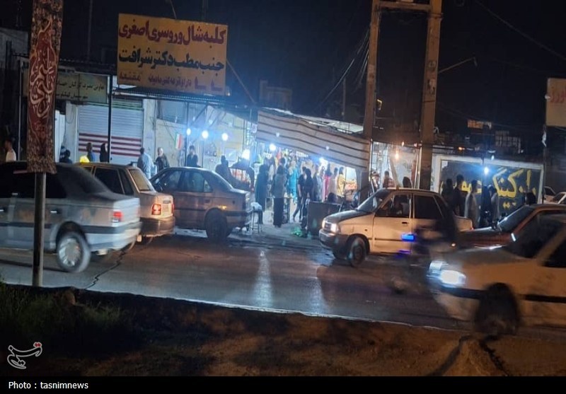 پیاده‌روهای دهدشت در چنگال سد معبر؛ شهروندان در ترافیک و خطر+تصاویر