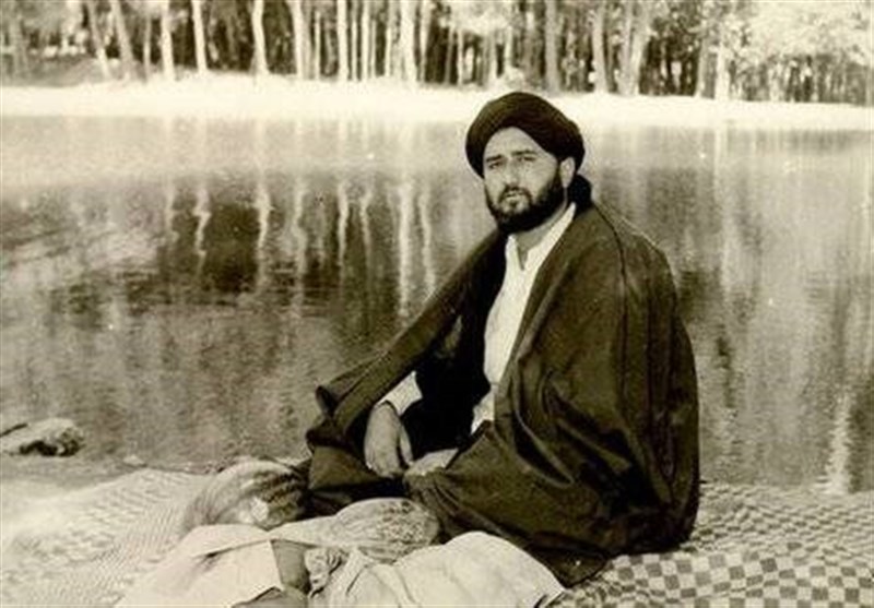 پیاده‌روی اربعین شهید مصطفی خمینی با پای برهنه