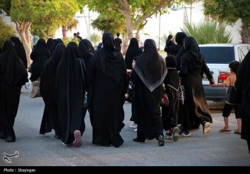 پیاده‌روی دلدادگان و جاماندگان اربعین در بوشهر+تصویر
