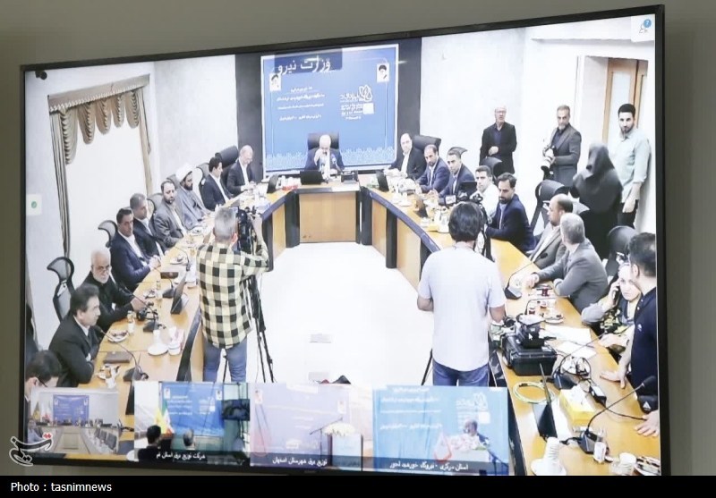 3 نیروگاه خورشیدی جدید با ظرفیت 21 مگاوات در یزد افتتاح شد