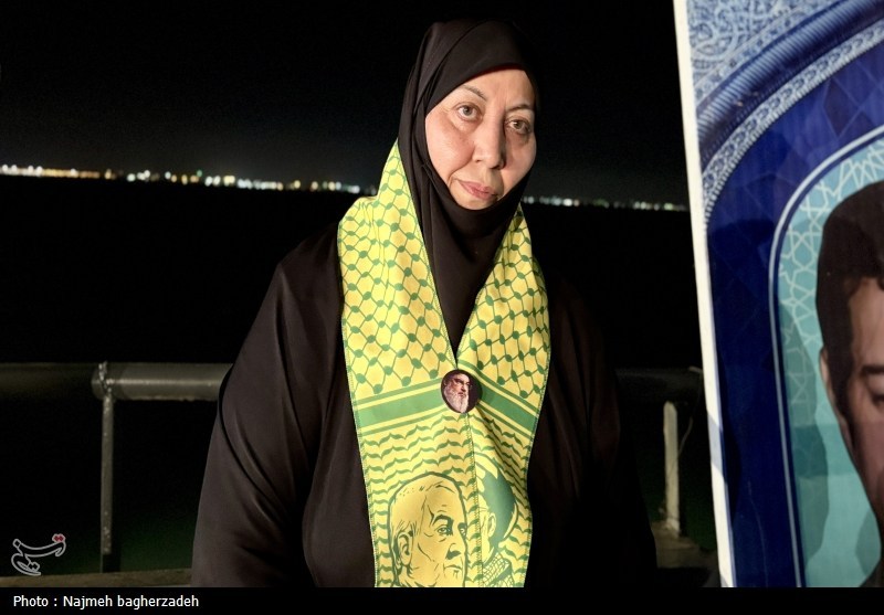 اجتماع مردمی«اصحاب نصر»؛ شبی حماسی از اتحاد ایران و لبنان در کنار خلیج‌فارس