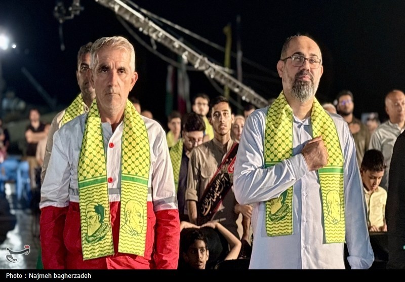 اجتماع مردمی«اصحاب نصر»؛ شبی حماسی از اتحاد ایران و لبنان در کنار خلیج‌فارس