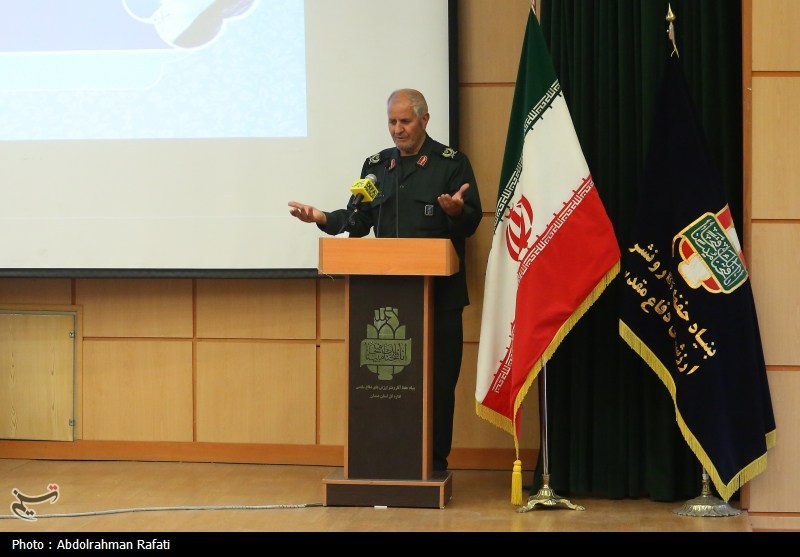 ارزش‌ها و نکات معنوی دوران دفاع مقدس را برای نسل‌های جدید بازگو کنیم