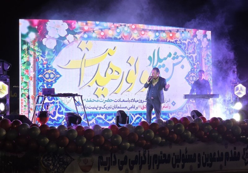 استادیوم شهید علی‌وردی صالحیه در آستانه هفته وحدت غرق نشاط و معنویت شد + تصویر