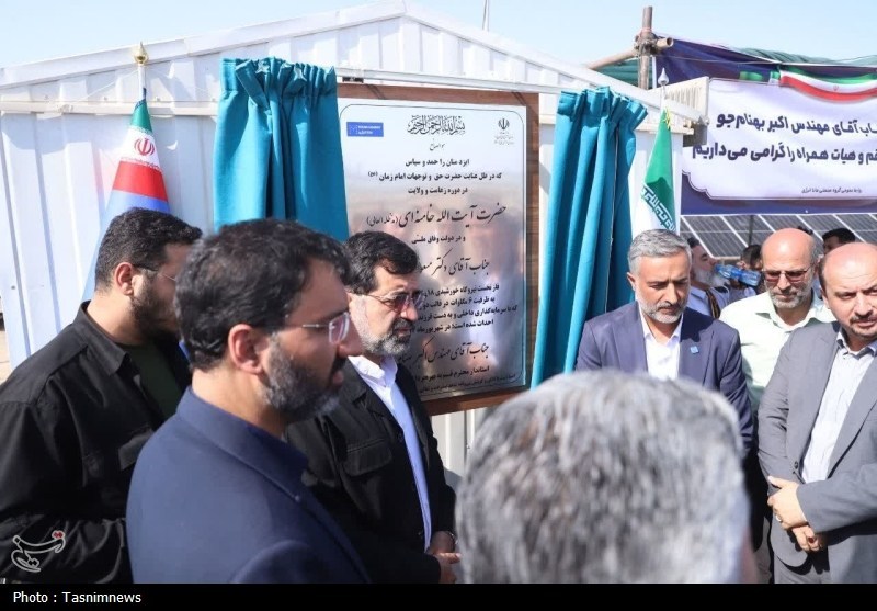 افتتاح فاز نخست نیروگاه خورشیدی 18 مگاواتی سلفچگان+ تصویر