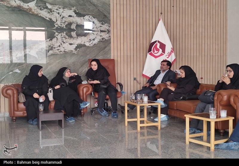 بازدید اصحاب رسانه از کشتارگاه‌ها و مراکز بسته‌بندی همدان+تصویر