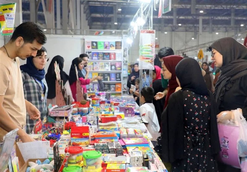 بازدید بیش از 85 هزارنفر از نمایشگاه عرضه مستقیم کالای پاییزه در مشهد+تصویر