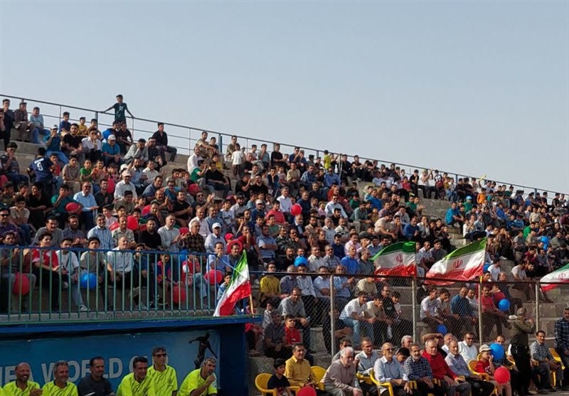 برگزاری دیدار پیشکسوتان استقلال و پرسپولیس و پیشکسوتان گناباد