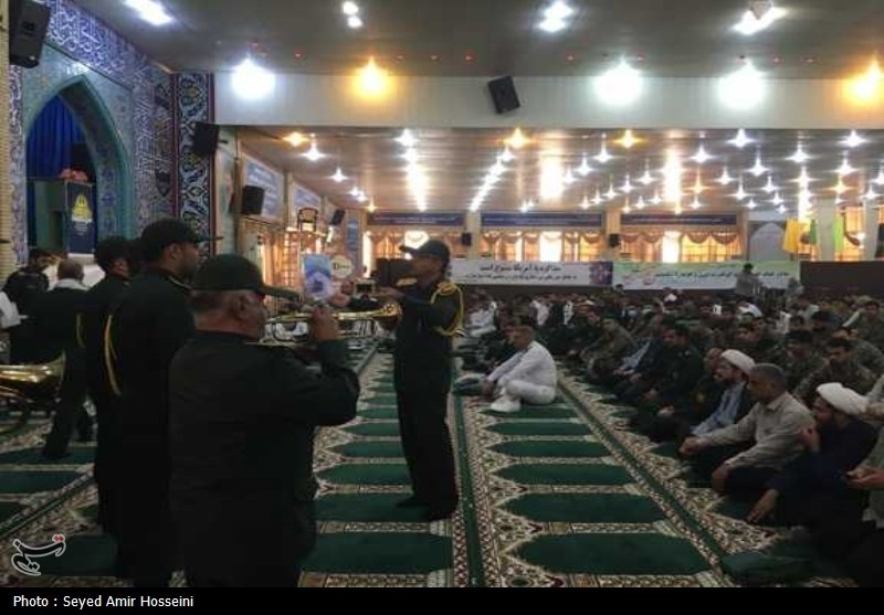 برگزاری مراسم بزرگداشت شهدای مقاومت در مصلای بوشهر+تصویر
