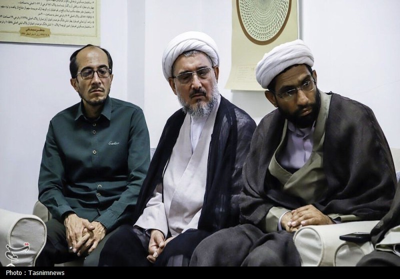 برگزاری مراسم تجلیل از موسوعه «آیات‌الأحکام» در حضور آیت‌الله سبحانی+ تصویر