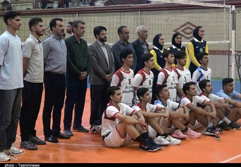 بیجار قهرمان جام وحدت والیبال شد+فیلم