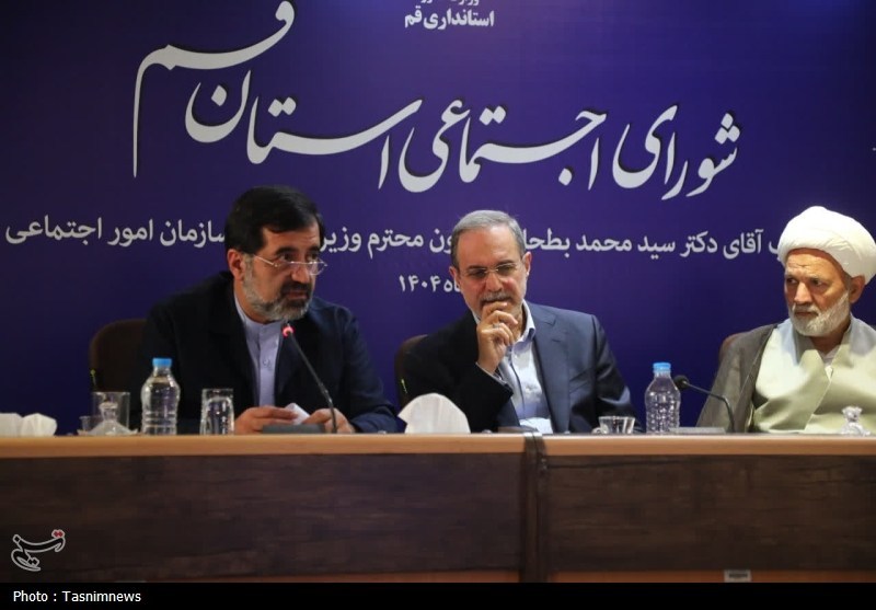 تأکید استاندار قم بر تقویت خدمات مشاوره‌ای