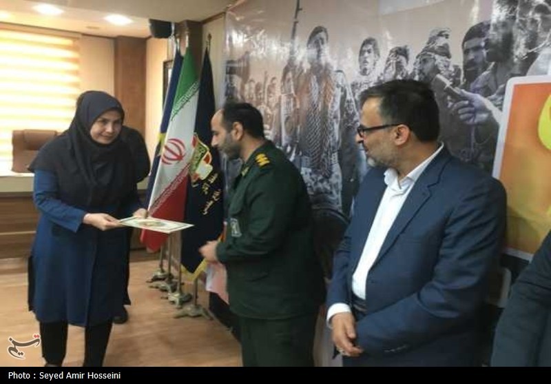 تجلیل از حماسه‌نگاران، عکاسان و خبرنگاران دفاع مقدس استان بوشهر+تصویر