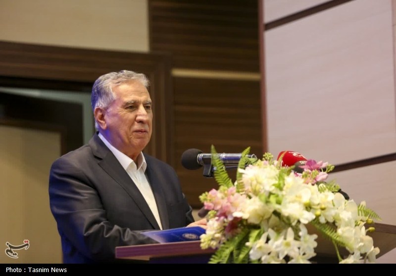 تجلیل از صادرکنندگان برتر چهارمحال و بختیاری + تصاویر
