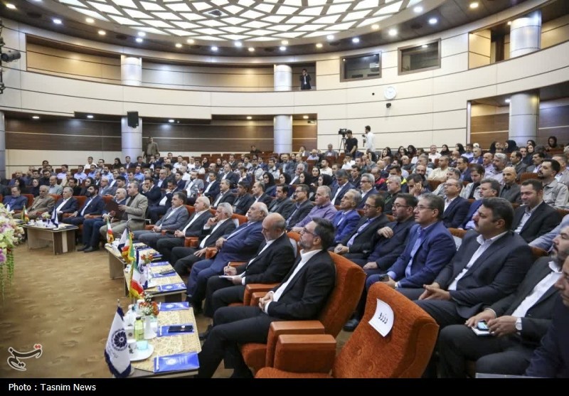 تجلیل از صادرکنندگان برتر چهارمحال و بختیاری + تصاویر