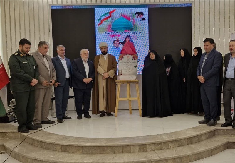 تقدیر از همسران جانبازان اعصاب و روان در چهاردانگه با عنوان عاشقانه‌های ایثار +تصویر