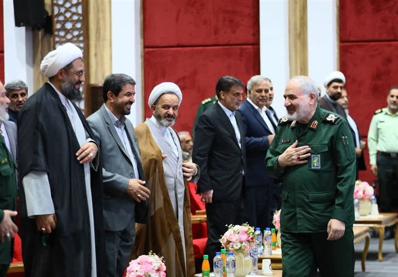 تکریم و معارفه فرمانده سپاه انصارالحسین(ع) استان همدان+تصویر