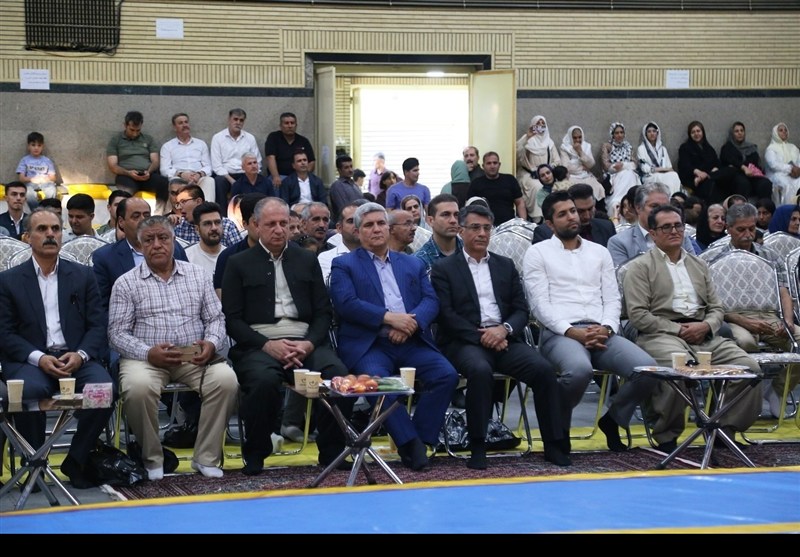 جشن وحدت جامعه ورزش به‌مناسبت میلاد پیامبر(ص) در سنندج+تصاویر