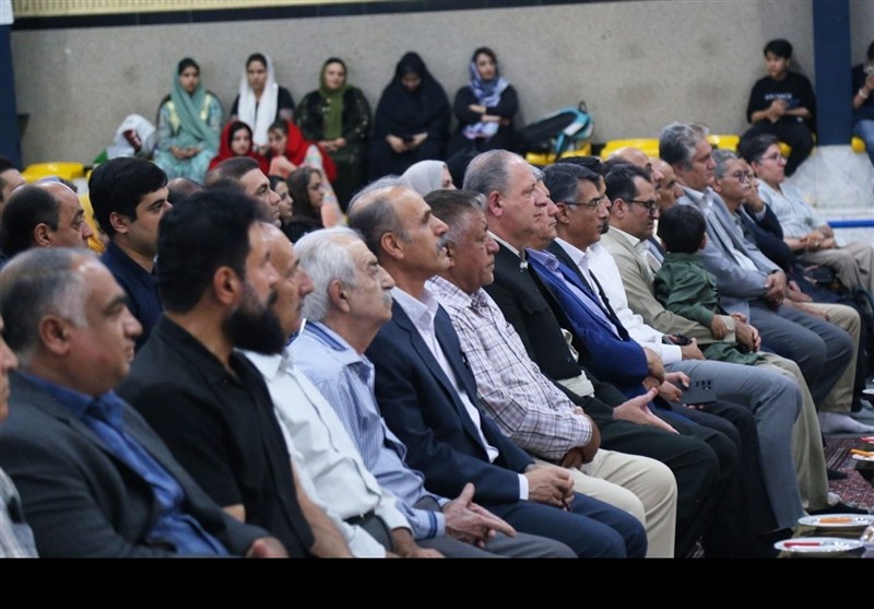 جشن وحدت جامعه ورزش به‌مناسبت میلاد پیامبر(ص) در سنندج+تصاویر