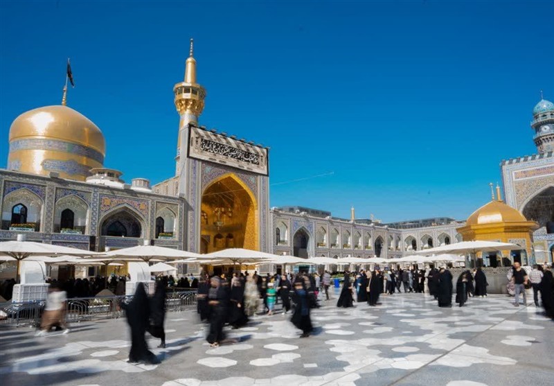 حال و هوای حرم رضوی در روز شهادت امام حسن عسکری(ع)