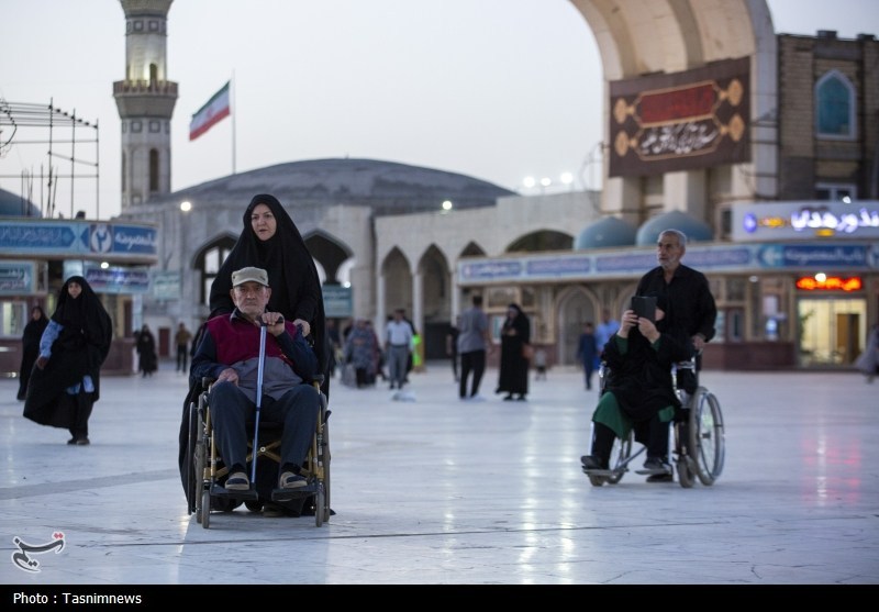 حال و هوای مسجد جمکران در سالروز شهادت پدر امام زمان(عج)+ تصویر