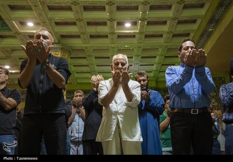 حال و هوای مسجد جمکران در سالروز شهادت پدر امام زمان(عج)+ تصویر